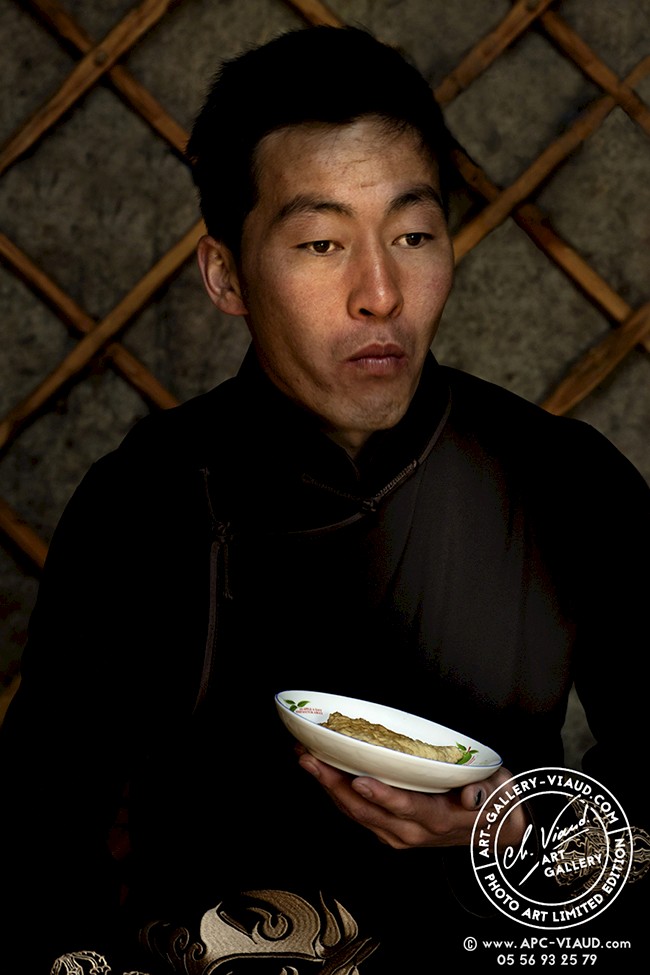 Repas sous la Yourte