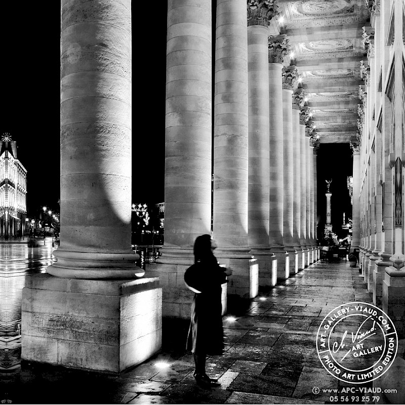 Colonnes de la Nuit - Carré